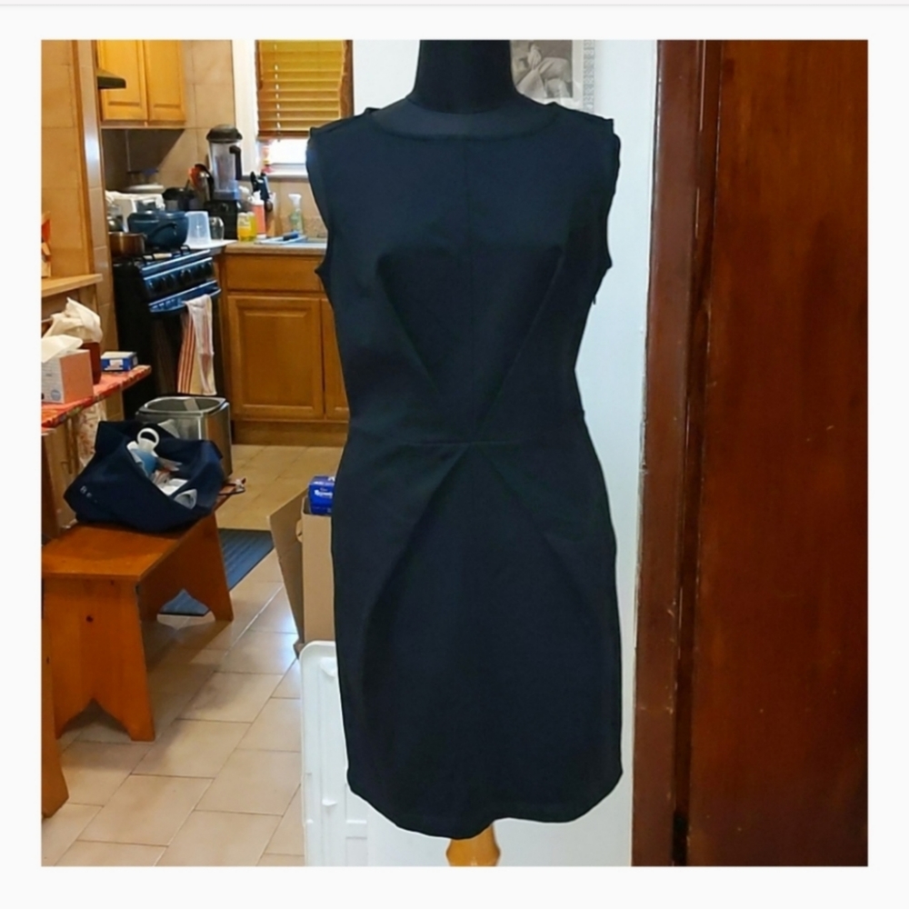 Josie Natori ponte dress NWOT size 6